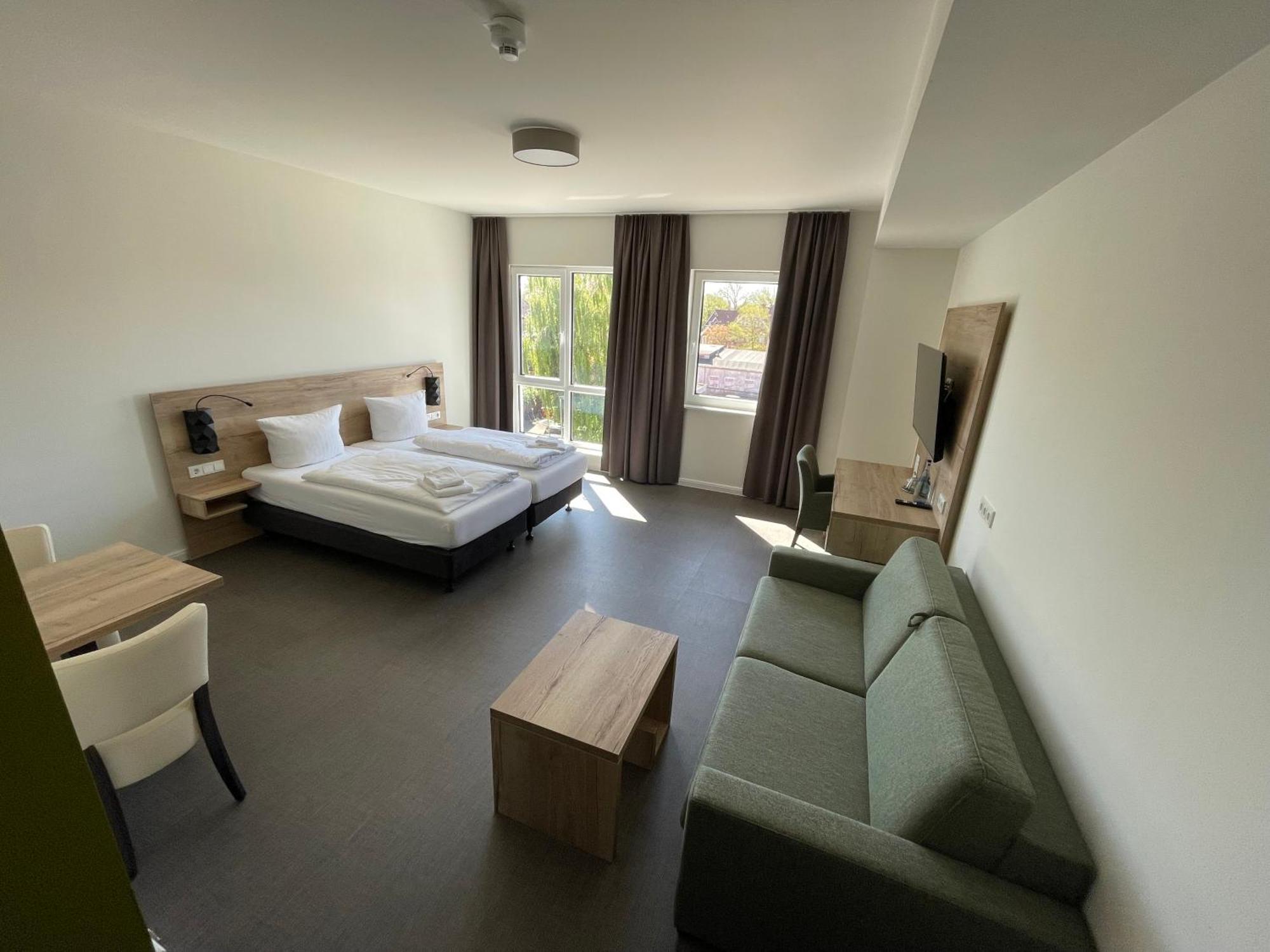 Hotel Am Pferdemarkt Aurich Buitenkant foto